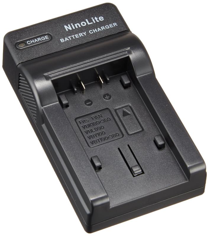 NinoLite USB型 バッテリー 用 充電器 海外用交換プラグ付 パナソニック Panasonic VW-VBK180 VW-VBT380-K VW-VBT190-K 等対応対応カメラ: HC-VX992M HC-VZX992M HC-WX2M/HC-WZX2M HC-VX2M HC-VZX2MHC-WZX1M HC-VZX1M HC-WZXF1M HC-VZX990M HC-WX995M HC-VX985M HC-WX1M HC-WZX1M HC-VX1M HC-VZX1M HC-WXF1M HC-WZXF1M HC-VZX990M HC-VX990M HC-WX995M HC-VX985M HC-V360MS HC-V480MSHC-W585M WX995M VX985M HC-V700M HC-V600M HC-V300M HC-V100M HC-V750M HC-V720M HC-V620M HC-V550M HC-V520MHDC-TM90 HDC-TM85 HDC-TM70 HDC-TM60 HDC-TM45HDC-TM35 HDC-TM25 HDC-HS60 HC-WX970M HC-W870MHC-W570M HC-V360M HC-V480MS HC-V360M HC-V360MSHC-V230M HC-V210M VW-BC10-K HC-W870M HC-W850M入力電圧:DC入力: 5V (パソコン・ACアダプタ・モバイルチャージャーUSB口等から)セット内容:充電器本体 、USBケーブル