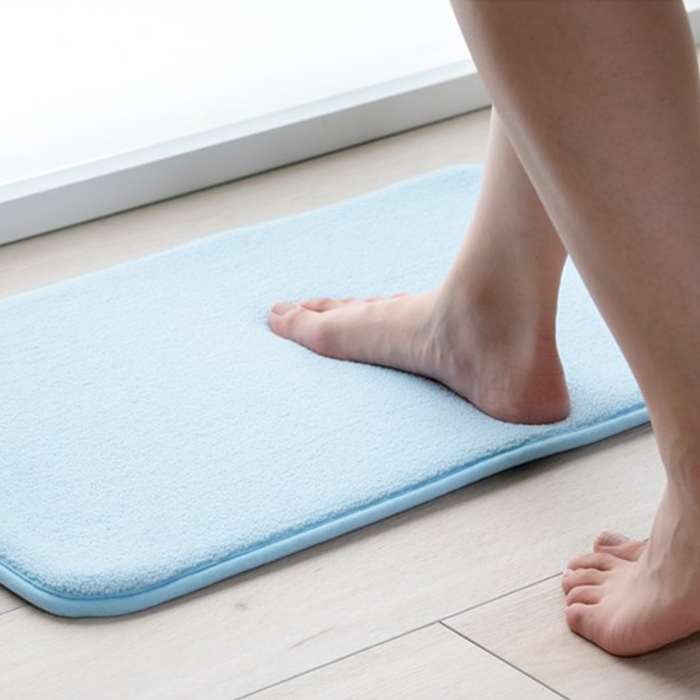 Mats - 【代引不可】マット バスマット 足元プラス ブルー 50×75cm お風呂 脱衣所 マット インテリア 新生活 IKEHIKO 1302440040501
