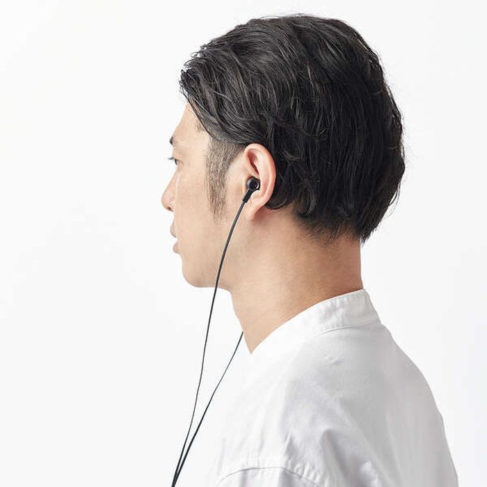 【代引不可】ヘッドセット 有線 直径3.5mm 4極ミニプラグ マイク付 ミュート機能 イヤホンタイプ ビデオ会議 音声チャット ブラック エレコム HS-EP17TBK