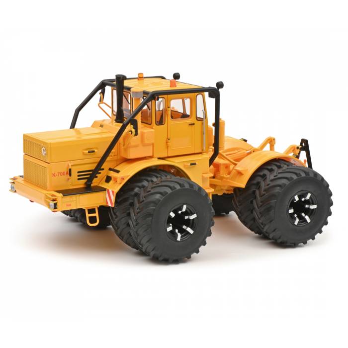 ڲ졦ΥԲġۥ女 1/43 Kirovets K700 dbl tires 450784500