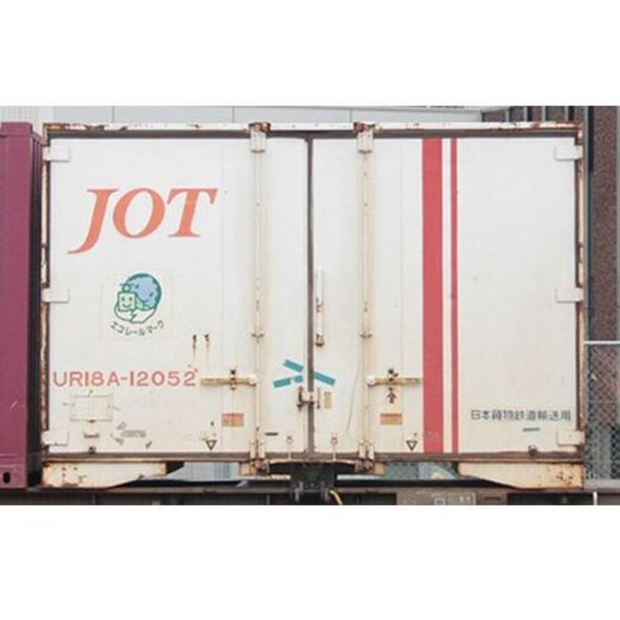 SEARCH WORD：鉄道模型 エヌゲージ Nゲージ 電車模型 列車模型 ジオラマ 電車 列車 玩具 おもちゃ 模型 コレクション 趣味 ホビー 車両 車体 トミーテック tomix トミックス商品概要：UR18A形コンテナは私有の冷蔵コンテナです。同形のうち10000番代は1997年に登場したコンテナで、主に日本石油輸送(JOT)に所属しています。2008年ごろより側面にエコレールマークが追加されました。■トミックスのコキ106、107形や各コンテナ貨車にワンタッチで搭載可能■コンテナ番号(UR18A-10565・10935・11196・11624・12052)は印刷済み■JOTロゴ・エコレールマークは印刷済み■5個入り商品仕様：■メーカー：トミーテック■JANコード：4543736031826■商品名：Nゲージ UR18A-10000形 コンテナ 日本石油輸送 5個入 鉄道模型 貨物車用 貨車用 TOMIX TOMYTEC■型番：3182■スケール：Nゲージ■セット内容：●UR18A-10565●UR18A-10935●UR18A-11196●UR18A-11624 ●UR18A-12052■ご注意事項：※製品の仕様や価格は予告なく変更する場合があります。※掲載している画像は、実際の製品と一部異なる場合があります。※製品のパッケージ（外箱やスリーブ等）は本体を保護する目的となり、運搬におけるダメージについては不良交換の対象外となります。※商品概要、仕様、サービス内容及び企業情報などは商品発表時点のものです。※最新の情報に関しましては、メーカーサイトをご覧ください。※発売前予約商品についてはメーカーの商品製造数により納期が遅れる場合やご注文キャンセルをお願いする場合がございます。