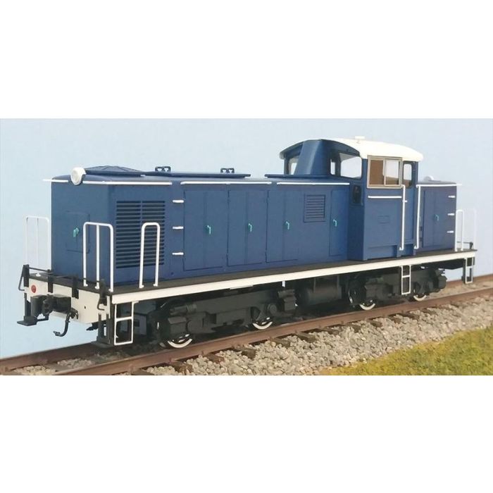 SEARCH WORD：HOゲージ 鉄道模型 IORI工房 HOゲージ 鉄道模型 1/80 50t移動機 根岸タイプ ペーパーキット 趣味 ホビー ジオラマ 模型 玩具 おもちゃ コレクション商品概要：IORI工房｜1/80 50t移動機 根岸タイプ ペーパーキット。商品仕様：■メーカー：IORI工房■JANコード：4580594094297■商品名：HOゲージ 鉄道模型 1/80 50t移動機 根岸タイプ ペーパーキット■型番：429■基本情報：【商品紹介】IORI工房のHOゲージペーパーキット、50t移動機根岸タイプです。●実車についてこの車両は根岸駅に隣接する石油ターミナルの重入換作業に使用するために1981年に新潟鉄工で製造された50t移動機です。車体長は12m級で、自重は50tです。国鉄DD16形に類似した台車を履いています。2024年4月に根岸での運用を終了しました。●模型について主に硬質紙をレーザーカットした部材で構成されるペーパーキットです。左右非対称のたれ目窓の運転台と青い車体に一つ目の特徴的なボンネットを再現しています。繊細な手すりと解放テコ、ラジエーターグリル、側面窓枠をエッチングで再現しています。ヘッドライトのめり込んだボンネット端と台車間のエアタンクは3Dプリント製の成型品が付属します。※一部部品、車輪、カプラーは別売です、別途お買い求めください。【内容物】組立説明書部品シートデカールシートビス、ナットエッチングパーツ3Dプリントパーツ※製作には十分注意しておりますが、レーザーカットができていない部分があることがあります。その場合はカッターナイフ等で切れ目を入れて対処してください。【商品仕様】スケール：HOゲージ(1/8016.5mm(16番))商品形態：未塗装組立ペーパーキット【このキットの他に必要な製品(別売り)】天賞堂製コアレスパワトラ27.5P2個IMON製HO301カプラー2個エコーモデル製エアホース右向き(3603)エコーモデル製ホイッスル(3611)WAVE製Hアイズ3ミニクリア(OP-257)トレジャータウン製テールライトレンズ(TTP161-20)窓セル用塩ビ板サーフェーサーと塗料■ご注意：※製品の仕様や価格は予告なく変更する場合があります。※掲載している画像は、実際の製品と一部異なる場合があります。※製品のパッケージ（外箱やスリーブ等）は本体を保護する目的となり、運搬におけるダメージについては不良交換の対象外となります。■ご注意：※製品の仕様や価格は予告なく変更する場合があります。※掲載している画像は、実際の製品と一部異なる場合があります。※製品のパッケージ（外箱やスリーブ等）は本体を保護する目的となり、運搬におけるダメージについては不良交換の対象外となります。※新製品は発売日が変動する場合があります。※商品概要、仕様、サービス内容及び企業情報などは商品発表時点のものです。※最新の情報に関しましては、メーカーサイトをご覧ください。※発売前予約商品についてはメーカーの商品製造数により納期が遅れる場合やご注文キャンセルをお願いする場合がございます。