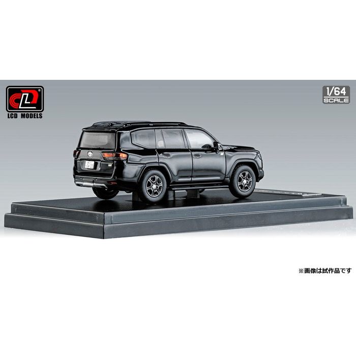 スマホカバー専門店 ドレスマの1/64 Toyota LC300-GR SPORT (Black) インターアライド LCD64027-GR-BL｜アングル2