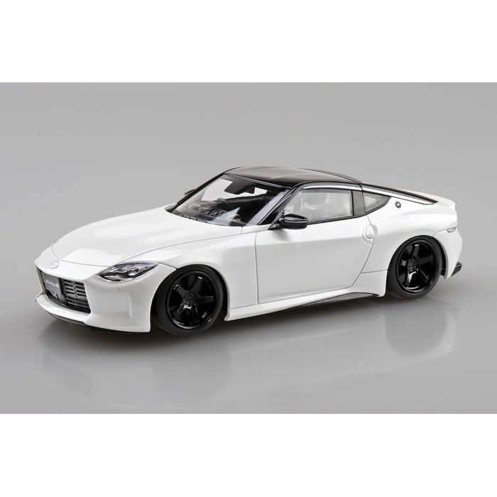 SEARCH WORD：青島 プラモデル 玩具 ホビー おもちゃ 趣味 コレクション 楽プラ スナップキット 17CU-PW ニッサン RZ34 フェアレディZ カスタムホイール(プリズムホワイト) 4905083200070商品概要：実車発表前から話題となっていた新型Z歴代Zのアイコニックなデザインが随所に落とし込まれた造型は見所の一つスポーティなカスタムホイール仕様が追加となりました。商品仕様：■メーカー：アオシマ■JANコード：4905083200070■商品名：楽プラ スナップキット 17CU-PW ニッサン RZ34 フェアレディZ カスタムホイール(プリズムホワイト)■型番：4905083200070■特徴：●塗装不要ボディ色をプラスチック材料の着色で再現する事により、塗装不要となりました。ツヤツヤのボディも見どころです。●接着剤不要はめ込み式を採用する事で接着剤が不要となりました。●少ないパーツで高い再現性キットを簡略化しながらも1/32スケールで高い再現性を実現しました。※画像は試作品です。実際の商品とは異なる場合がございます。※ローダウン仕様で組み立てた場合、タイヤが回転しにくい場合があります。■仕様：新規金型…19インチ5スポークホイールパーツ点数23点のお手軽モデル選択式でローダウン仕様にも組み立て可能ボディカラー：プリズムホワイトホイール：ブラック■ご注意：※製品の仕様や価格は予告なく変更する場合があります。※掲載している画像は、実際の製品と一部異なる場合があります。※製品のパッケージ（外箱やスリーブ等）は本体を保護する目的となり、運搬におけるダメージについては不良交換の対象外となります。※商品概要、仕様、サービス内容及び企業情報などは商品発表時点のものです。※最新の情報に関しましては、メーカーサイトをご覧ください。※発売前予約商品についてはメーカーの商品製造数により納期が遅れる場合やご注文キャンセルをお願いする場合がございます。