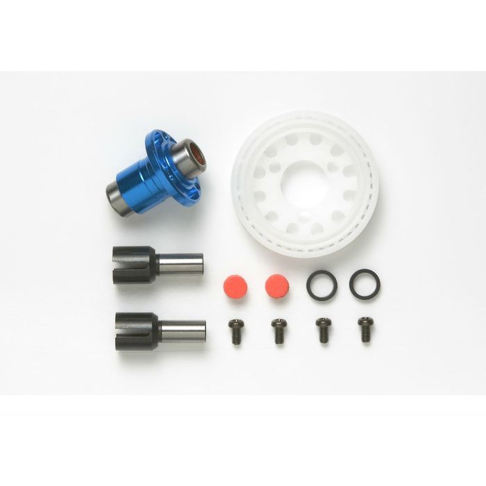 SEARCH WORD：タミヤ ラジコン 玩具 おもちゃ ホビー 趣味 OP.1303 TA06フロントワンウェイ 39T セット 54303商品概要：コーナリング中の左右輪の回転差を吸収しスムーズな動きを実現するだけでなく、フルタイム4WDからパートタイム4WDになります。加速時は4WDになりボールデフに比べて前輪の駆動力が向上。一方、減速時は前輪がフリーになり、後輪のみにブレーキがかかるため、オーバーステア傾向のハンドリングに変化。テクニカルなコースレイアウトのサーキットで威力を発揮します。商品仕様：■メーカー：タミヤ■JANコード：4950344543038■商品名：OP.1303 TA06フロントワンウェイ(39T)セット■型番：54303■特徴：ワンウェイハウジング、ワンウェイプーリー(39T)、ワンウェイカップジョイント、ウレタンブッシュなどをセット■仕様：-■ご注意：※製品の仕様や価格は予告なく変更する場合があります。※掲載している画像は、実際の製品と一部異なる場合があります。※製品のパッケージ（外箱やスリーブ等）は本体を保護する目的となり、運搬におけるダメージについては不良交換の対象外となります。※商品概要、仕様、サービス内容及び企業情報などは商品発表時点のものです。※最新の情報に関しましては、メーカーサイトをご覧ください。※発売前予約商品についてはメーカーの商品製造数により納期が遅れる場合やご注文キャンセルをお願いする場合がございます。