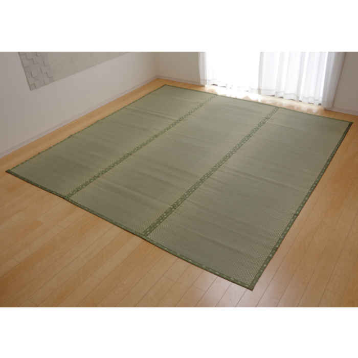 261 cm X 352 cm - 【沖縄・離島配送不可】【代引不可】い草 上敷きカーペット ござ フリーカット 江戸間6畳 約261×352cm 熊本県八代産い草使用 畳の日焼けや汚れ防止に 調湿 消臭 抗菌防臭 市松織 裏面ウレタン張り F不知火 純国産 日本製 IKEHIKO 6305136