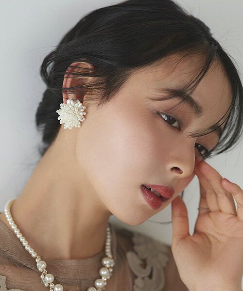 レディース イヤリング アクセサリー パーティードレス セレモニー フォーマル 結婚式 ワンピース お呼ばれ オケージョン パール お花 ビーズ ミセス 50代...