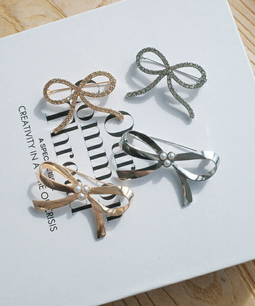 2026春新作 ブローチ アクセサリー 結婚式 パーティー お呼ばれ オケージョン 60代 50代 40代 30代 20代 パール ビジュー ゴールド シルバー 大人 レディース ミセス パーティードレス ママスーツ セレモニースーツ フォーマル 卒業式 入学式 即日発送 プレゼント ギフト