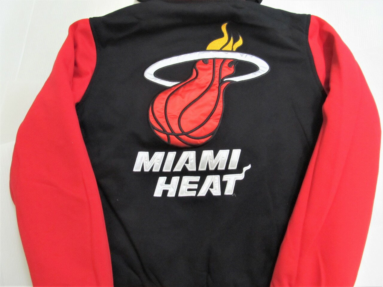 JH Design Miami Heatフード付きリバーシブルジャケット/NBA/マイアミ・ヒート/S/M/XL/2XL/USサイズ/BE82/★US購入B系HIPHOPカジュアルストリートセレブ【送料無料】