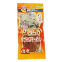 特徴 ●鶏ササミにエビの香ばしい旨味をプラスした安心できるやわらかな食感のおやつ。●鶏肉の中で最も低脂肪のササミに香りと旨味が濃厚で嗜好性が高いエビを合わせより風味豊かに仕上げた。 ●やわらかな質感を保ちながらデリケートな口にあうよう、麺状に細くカット。●噛む力の弱い幼猫や高齢猫へのおやつにもぴったり。 ご使用方法 ご使用前に必ずパッケージ等への記載事項（注意、使用方法、与え方など）をよくお読みいただき、正しい使用方法でご使用ください。お買い上げ後は直射日光・高温多湿の場所を避けて、保存してください。開封後は必ず口を閉めて冷蔵し、賞味期限に関わらず早めに与えてください。 ご注意 ・ペットフードとしての用途をお守りください。・記載表示を参考に与えすぎないようご注意ください。・生後2ヶ月未満の幼猫には与えないでください。・商品パッケージの「注意」及び「与え方」を必ずお読みください。・幼児や子供、ペットの触れない場所で保存してください。・子供がペットに与えるときは、安全のため大人が立ち会ってください。・ペットが興奮したりしないよう、落ち着いた環境で与えてください。・ペットの体調が悪くなったときは、獣医師に相談してください。 全成分 鶏ササミ(アルギニン含有)、グリセリン、酸化防止剤（ビタミンC）、保存料（ソルビン酸カリウム）、リン酸塩（Na）、発色剤（亜硝酸ナトリウム） 内容量30g 販売元 ドギーマンハヤシ（株）食品営業部 商品区分ペット用品広告文責光株式会社075-415-2304