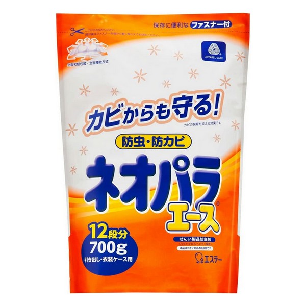 ※商品リニューアル等によりパッケージデザイン及び容量は予告なく変更されることがあります ■ 特殊和紙包装の全面から広がった防虫成分が効果を発揮し、大切な衣類を守ります。 特殊フィルムが多層になっているので、季節を問わず安定した効果を発揮。 ■ 防カビ効果でカビの発育を抑え、衣類をカビからも守ります。 切らずに使えて、薬剤が衣類にふれないので、安心して使用できます。 用途 引き出し・衣装ケース用 成分 パラジクロルベンゼン、香料 内容 700g（約88包） 有効期間 使用開始後 約4〜6ヵ月 （温度、収納容器及び使用状態などで一定しない。） 夏期は薬剤の残量を早めに見て補給すること。 使用方法 ＜衣類の収納前に＞ ※虫害やカビの原因となるので、下記のことをご確認ください。 衣類の汚れをきちんと落としてください。 衣類はしっかり乾燥させてください。 クリーニングのカバーなどは外して収納してください。 和紙包装を切らずにこのまま衣類の上に置いてご使用ください。 錠剤がなくなりましたら、新しいかおりネオパラエースにおとりかえください。 せんい製品のほかに、毛皮製品・皮革製品にも使用できます。 ※本品と除湿剤（ドライペット）を一緒に使用すると、防虫・除湿の効果で、大切な衣類を守ります。 【保存方法】 高温になる所や直射日光のあたる所で保管しない。 密閉して冷暗所に保存すること。 ニオイがうつることがあるので、食品と一緒に保存しないこと。 【標準使用量】 タンスの引き出し 50L（83×40×15cm）・・・7包 衣装ケース 50L（33×50×30cm）・・・7包 衣装ケース 75L（40×75×25cm）・・・10包 使用上の注意 パッケージに記載されている使用量を守って使用する。 密閉性のある収納容器で使用する。 衣類の入れ替えをする時は、部屋の換気をする。 幼児の手の届くところに置かない。 本品は食べられない。万一食べた時には医師に相談する。 誤食などの対応のため、使用中はこのパッケージを保管する。 ナフタリンまたはしょう脳との併用は避けること。溶けて衣類にシミを残すことがある。 塩化ビニール製のバッグ、スチロール製の人形及びアクリル製のブローチなどのプラスチック製品に使用しない。本剤におかされ変形することがある。 有効期間：使用開始後　約4～6ヵ月 （温度、収納容器及び使用状態などで一定しない。） 夏期は薬剤の残量を早めに見て補給すること。 気温の変化などで、まれに袋の中に結晶状の防虫成分が付着していることがあるが、防虫剤の品質および使用に問題はない。また、使用中まれに防虫成分が衣類に粉状または再結晶になって付くことがあるが、シミ・変色などの心配はない。風通しのよいところに吊るしておくと自然にとれるので、もんだり、こすったり、無理にとらない。 用途以外には使用しない。（防力ビ効果は、せんい製品防虫剤の用途で使用した場合の効果です。） 使用後は、地域のゴミ捨て規則に従って捨ててください。 使用上の注意を守って、衣類を大切に保管しましょう。 製造販売元 エステー株式会社 161-8540 東京都新宿区下落合1-4-10 0120-145-230 製造国 日本 商品区分 日用雑貨 広告文責 有限会社　永井(090-8657-5539,072-960-1414)　