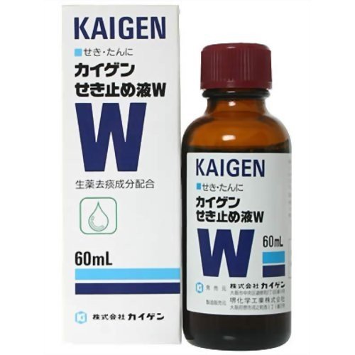 ※商品リニューアル等によりパッケージデザイン及び容量は予告なく変更されることがあります ■ かぜなどでせきが出るとき、多くの場合たんを伴いますが、これを排出させるために体力を消費し、また睡眠もさまたげられます ■ カイゲンせき止め液Wは、せきをしずめる成分に加え、たんを伴うせきによく効く生薬去痰成分のキキョウ流エキス、セネガ流エキス配合の服用しやすい液剤です 効能・効果 せき・たん 成分・分量 30ml中に次の成分を含んでいます 成分 分量 はたらき ジヒドロコデインリン酸塩 30mg せき中枢に働いてせきをしずめます dl-メチルエフェドリン塩酸塩 75mg 気管支をひろげ、せきをしずめます グアヤコールスルホン酸カリウム 180mg 気道粘膜についているたんをうすめて出しやすくすると共にせきをしずめます クロルフェニラミンマレイン酸塩 12mg 一般的に多いアレルギーが原因のせきに有効に作用します 無水カフェイン 60mg せきによる不快感を和らげて気分をそう快にします キキョウ流エキス（キキョウとして2000mg） 2ml 共に生薬去痰成分で、これらに含まれる主成分のサポニンが、気管支を刺激して反射的に粘液の分泌を促し、粘稠なたんをうすめて流動をよくし、たんを出しやすくします セネガ流エキス（セネガとして1000mg） 1ml 添加物としてクエン酸水和物、クエン酸Na水和物、白糖、高果糖液糖、パラベン、安息香酸Na、デヒドロ酢酸Na、カラメル、香料、エタノール、エチルバニリン、バニリンを含有します 用法・用量 次の1回量を1日4回、毎食後および就寝前に服用してください。 なお場合によっては1日6回まで服用しても良いが、この場合には約4時間の間隔をおいてください 年齢 15才以上 11才以上〜 15才未満 8才以上〜 11才未満 5才以上〜 8才未満 1才以上〜 5才未満 1回量 5ml 3.3ml 2.5ml 1.5ml 1ml 容量 60ml ご注意 使用上の注意 してはいけないこと(守らないと現在の症状が悪化したり、副作用・事故が起こりやすくなります) 本剤を服用している間は、次のいずれの医薬品も使用しないでください 他の鎮咳去痰薬、かぜ薬、鎮静薬、抗ヒスタミン剤を含有する内服薬等（鼻炎用内服薬、乗物酔い薬、アレルギー用薬等） 服用後、乗物又は機械類の運転操作をしないでください（眠気等があらわれることがあります。） 授乳中の人は本剤を服用しないか、本剤を服用する場合は授乳を避けてください 過量服用・長期連用しないでください 相談すること 次の人は服用前に医師、薬剤師又は登録販売者に相談してください 医師の治療を受けている人 妊婦又は妊娠していると思われる人 高齢者 薬などによりアレルギー症状を起こしたことがある人 次の症状のある人：高熱、排尿困難 次の診断を受けた人：心臓病、高血圧、糖尿病、緑内障、甲状腺機能障害 服用後、次の症状があらわれた場合は副作用の可能性があるので、直ちに服用を中止し、この説明文書を持って医師、薬剤師又は登録販売者に相談してください 皮ふ・・・発疹・発赤、かゆみ 消化器・・・吐き気・嘔吐、食欲不振 精神神経系・・・めまい 泌尿器・・・排尿困難 まれに下記の重篤な症状が起こることがあります。その場合は直ちに医師の診療を受けてください 再生不良性貧血、無顆粒球症 服用後、次の症状があらわれることがあるので、このような症状の持続又は増強が見られた場合には、服用を中止し、この説明文書を持って医師、薬剤師又は登録販売者に相談してください 便秘、口のかわき、眠気 5〜6回服用しても症状がよくならない場合は服用を中止し、この説明文書を持って医師、薬剤師又は登録販売者に相談してください 用法・用量に関連する注意 定められた用法・用量を厳守してください 小児に服用させる場合には、保護者の指導監督のもとに服用させてください 2才未満の乳幼児には、医師の診療を受けさせることを優先し、止むを得ない場合にのみ服用させてください 保管及び取り扱い上の注意 直射日光の当たらない涼しい所に密栓して保管してください 小児の手の届かない所に保管してください 他の容器に入れ替えないでください。（誤用の原因になったり品質が変わります。） 使用後は、汚染を防ぐため、ビンのフタをよくしめてください 本剤は、生薬エキスを配合していますので、わずかな濁りを生ずることもありますが、効果には変わりありませんので、よく振ってからご使用ください 外箱に表示の使用期限を過ぎた製品は服用しないでください 製造販売元 カイゲンファーマ株式会社 大阪市中央区道修町二丁目5番14号 06-6202-8911 製造国 日本 使用期限 使用期限が180日以上あるものをお送りします 商品区分 指定第二類医薬品 広告文責 有限会社　永井 (072-960-1414・090-8657-5539) 　