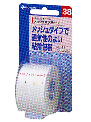 サイズ：38mm×5m●箱裏面の使用上の注意をよく読んでからご使用ください。広告文責：株式会社ドラッグピュア神戸市北区鈴蘭台北町1丁目1-11-103TEL:0120-093-849●網目（メッシュ）構造の丈夫なポリエステル不織布に、刺激が少ないアクリル系粘着剤を塗布した粘着包帯。●しなやかさ、柔らかさに富み、伸縮性、高度の通気性、透湿性を持ち被覆保護・固定に適したソフトな感触の不織布粘着包帯です。・粘着力が強い。・カブレ、カユミが少ない。・蛍光染料無使用。