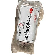 ■製品特徴 明植堂は明治8年に創業し、明石の地で育った地元民に愛されている老舖和菓子店 明石ならではの商品と職人の技を極めた創作和菓子、創作洋菓子を製造販売しているお店です。 いつでもおいしい品を味わっていただけるよう真心をお伝えすることをモットーに 昔ながらの技法を守り続けつつ、新しいものへの探究を常に心がけておられてます。 「たこせんべい」「子もちたこ最中」は特にオススメの人気商品です♪ 明植堂で販売している和菓子の餡は、すべて自社の工場で丁寧に作製しております。 冷凍ではなかなか出せない風味、歯ざわり、味などを日々研究し、自家製餡して参りました。 また、材料も国産品のみを使用し、素材の風味を一番活かせる餡に仕上げております。 ＜自家製餡の作業工程＞ 明植堂自慢の製餡の作業手順をご紹介いたします。 一、まず、北海道産の小豆を水洗いします。 二、小豆を水や砂糖などと一緒に煮ていきます。 小豆を製餡する際、必ずやっておかなければいけないことがあります。それは、小豆の皮と豆を分離する作業です。 こうすることにより、より滑らかな舌触りになります。 三、小豆を煮ながら、灰汁(アク)を丁寧に取り除いていきます。 この時に灰汁が残ってしまうと渋みが残ってしまい、おいしい餡が出来上がらなくなるので、製餡する上で一番重要な作業です。 四、一定時間煮込み、砂糖の灰汁も取り除けば出来上がり！ そして、使用する和菓子の種類ごとに餡の甘みと水分の量を変えます。商品によって一番合った餡を詰めて、明植堂の和菓子は完成します。 また、同じ商品でも季節によって水分や砂糖の量に変化をもたせているのも、こだわりの一つです。 同じ商品でも季節ごとに味が変わります。食べ比べてみてください。 ◆ちょっと変わった召し上がり方 「子もちたこ最中」を使ったぜんざい 粒・白・抹茶の三色餡に小さなお餅が入っておりますので、おぜんざいなどにいれるとまったりとした甘みがお口の中にひろがり、サクサクの皮とお餅の食感がお楽しみいただけます。 立体型のユニークなたこの型の最中です。 つぶあん・白あん・抹茶あんが3種類入っております ■原材料名 ＜子もちたこ最中(粒餡)＞ 最中皮(国産もち米100％)、粒餡(北海小豆、グラニュー糖、粉末寒天)、求肥(グラニュー糖、餅粉(国産)、還元水飴、麦芽糖水飴) エネルギー 122kcal ＜子もちたこ最中(抹茶餡)＞ 最中皮(国産もち米100％)、抹茶餡(白手亡、グラニュー糖、乳菓オリゴ糖、抹茶、粉末寒天)、求肥(グラニュー糖、餅粉(国産)、還元水飴、麦芽糖水飴) エネルギー 132kcal ＜子もちたこ最中(白餡)＞ 最中皮(国産もち米100％)、抹茶餡(白手亡、グラニュー糖、乳菓オリゴ糖、粉末寒天)、求肥(グラニュー糖、餅粉(国産)、還元水飴、麦芽糖水飴) エネルギー 132kcal ■ご注意 生ものの和菓子に関しては、開封後は風味を損ねる場合がありますので、なるべく早く召し上がりください。 しかし、和菓子は一度にそんなにたくさん食べられるものではありません。賞味期限が気になる！”“でも全部食べるのはちょっと無理…”という方に、とっておきの召し上がり方をご紹介いたします。 ■和菓子の保存とおいしい召し上がり方 生菓子などは当然新しいうちに食べていただくことが一番おいしく召し上がっていただける秘訣ですが、冷凍保存される場合は冷気に直接触れぬように容器（密封容器など）に入れてから冷凍して下さい。 解凍は召し上がりの時間を見計らって自然解凍してください。 ただし、一度冷凍した和菓子は解凍後すぐに召し上がって下さい。 【お問い合わせ先】こちらの商品につきましての質問や相談は、 当店(ドラッグピュア）または下記へお願いします。 有限会社明植堂 電話:078-912-3600 受付時間：10：00-17：00 広告文責：株式会社ドラッグピュア 作成：202106SN,202108SN 神戸市北区鈴蘭台北町1丁目1-11-103 TEL:0120-093-849 製造販売：有限会社明植堂 区分：食品・日本製 ■ 関連商品 明植堂　お取扱い商品 たこせん 子もちたこ最中■明植堂について 明植堂は明治8年に創業し、明石の地で育った地元民に愛されている老舖和菓子店 明石ならではの商品と職人の技を極めた創作和菓子、創作洋菓子を製造販売しているお店です。 いつでもおいしい品を味わっていただけるよう真心をお伝えすることをモットーに 昔ながらの技法を守り続けつつ、新しいものへの探究を常に心がけておられてます。