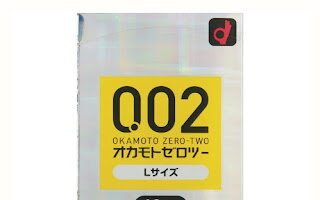 ■製品特徴世界初、均一な薄さ0.02mm台。素肌が透けて見える程の透明感があります。ラテックスアレルギーの方も安心してご使用頂けます。■内容量12個■保管及び取扱い上の注意【使用方法】この製品は、添付文書を必ず読んでからご使用ください。【使用上の注意】コンドームの使用は1個につき1回限りです。その都度、新しいコンドームをご使用ください。【保管及び取扱い上の注意】この容器に入れたまま、冷暗所に保管して下さい。また、防虫剤等の揮発性物質と一緒に保管しないでください。【備考】コンドームの適正な使用は、避妊に効果があり、エイズを含む他の多くの性感染症に感染する危険を減少しますが、100%の効果を保証するものではありません。■その他医療機器認証番号　21700BZZ00193A02【お問い合わせ先】こちらの商品につきましての質問や相談は、当店(ドラッグピュア）または下記へお願いします。オカモト株式会社〒113-8710　東京都文京区本郷3丁目27番12号電話：03-3817-4226受付時間：月曜〜金曜 9:00〜17:00　※土日祝日および年末年始・夏季休暇は、ご利用できません。広告文責：株式会社ドラッグピュア作成：202308AY神戸市北区鈴蘭台北町1丁目1-11-103TEL:0120-093-849製造販売：オカモト株式会社区分：管理医療機器文責：登録販売者 松田誠司■ 関連商品コンドーム関連商品オカモト株式会社お取り扱い商品