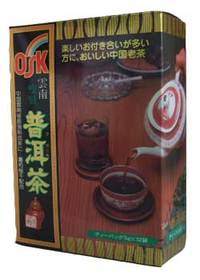 『OSK 雲南痩賢プアール茶　ティーパック　5g×32袋（330186）』商品コード：4901027628702※画像はイメージとなりますので、実際の商品とは異なる場合（変更になる）がございます中国雲南省のプーアル茶です。中国雲南省の蕃柘榴干を適量配合。不純物やカビ臭さを極力取り除き、美味しく飲みやすく仕上げました。美容と健康維持にお役立てください。◆お召し上がり方1.約1Lの急須に1バッグお入れください。2.熱湯を少なめに入れて、軽く振ってください。3.すぐにそのお湯をお捨てください。4.もう一度今度はお飲みになる量だけ熱湯を入れてお飲みください。5.4煎-5煎と色の出るうちは、十分美味しくお飲み頂けます。6.夏は冷たく冷やせば高級な冷茶。7.お砂糖やハチミツ、レモンを入れて紅茶風。8.肉料理、中華、洋食、カレー、洋菓子などの現代食に最適です。*プアール茶は油分を洗い流す性質があります。お茶に出して、少し時間が経つと、微量にうつわ残っていた油分やもとよりお茶に含有している油分が分離し、お茶の上に薄く浮き上がってみえる場合がありますが、製品には別に支障ありませんので安心してご愛用ください。 ◆原材料プーアル茶蕃柘榴干◆保存方法開封後は、商品の劣化や異物の混入を防ぐために、開封口を閉めるか、茶缶等に入れて保存し、お早めにお召し上がりください。 広告文責：株式会社ドラッグピュア作成：201310KY神戸市北区鈴蘭台北町1丁目1-11-103TEL:0120-093-849発売元：OSK区分：食品■ 関連商品OSK　取り扱い商品プアール茶（プーアール茶・プーアル茶）　関連商品