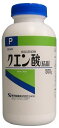 【クエン酸 結晶の商品詳細】 ●サツマイモデンプンを発酵法により精製しています。本品はクエン酸(結晶)99.5%以上を含有します。 ●健康維持のために、シソジュースや乳酸飲料の材料に、またポット等の洗浄のために幅広い用途でお使いいただけます。 【お召し上がり方】 ・一回に多量に飲むより、一日数回に分けて飲む方が良いとされています。 ・標準摂取量は一日5～15gで、小さじ1～3杯分に相当します。 クエン酸はとても酸っぱいので、 1：舌の中央に乗せて飲む 2：コップ一杯のお水に溶かして飲む 3：オブラートに包んで飲む ことが、飲みやすい飲み方になります。 ・クエン酸は水溶性なので大量に飲まない限り、副作用の心配はありません。ただし空腹時に飲むと、胃に負担がかかりますのでご注意下さい。 【成分】 本品はクエン酸(結晶)99.5%以上を含有します。 【使用上の注意】 ・眼に入った場合は、直ちに流水で15分以上洗眼してください。 ・皮ふについた場合は、石けんで十分に洗浄して、洗い流してください。 ・小児の手の届かない所に保管してください。 ・直射日光を避け、なるべく湿気の少ない涼しい所に密栓して保管してください。 ・極端に高温の場所又は低温の場所など温度変化の激しい所で保管した場合、塊(固化)を生じることがありますので、注意してください。 【原産国】 日本 【ブランド】 ケンエー 【発売元、製造元、輸入元又は販売元】 健栄製薬 (0.5kg) 健栄製薬 541-0044 大阪市中央区伏見町2-5-8 06-6231-5626 広告文責：株式会社ドラッグWAKUWAKU TEL：0439-50-3389