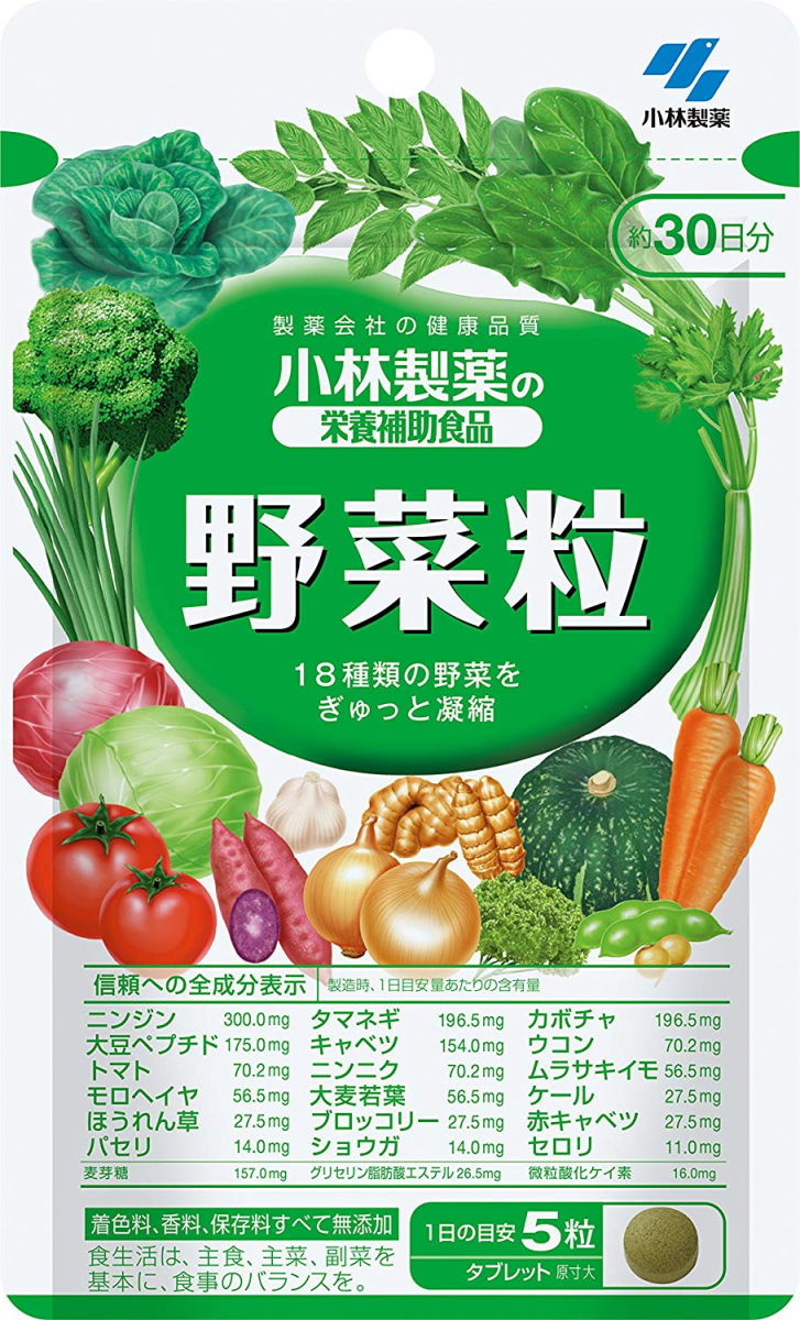 商品説明 「小林製薬の栄養補助食品 野菜粒 約30日分 150粒」は、普段の食生活では不足しがちな野菜を手軽に補給できるタブレットです。ニンジン、タマネギ、カボチャ、ケールや大麦若葉、など18種類の野菜を凝縮し、現代人の栄養バランスを応援します。一日の目安：5粒。 お召し上がり方 栄養補助食品として1日5粒を目安に、かまずに水またはお湯とともにお召し上がりください。 使用上の注意 ●乳幼児・小児の手の届かない所に置いてください。 ●薬を服用中、通院中の方は医師にご相談ください。 ●食品アレルギーの方は全成分表示をご確認の上、お召し上がりください。 ●体質体調により、まれに体に合わない場合(発疹、胃部不快感など)があります。その際はご使用を中止ください。 ●天然由来の原料を使用のため色等が変化することがありますが、品質に問題はありません。 保存方法 直射日光をさけ、湿気の少ない涼しいところに保存してください。 原材料名・栄養成分等 名称 野菜配合食品 原材料名 ニンジン、タマネギ、カボチャ、大豆ペプチド、麦芽糖、キャベツ、ウコン、トマト、ニンニク、ムラサキイモ、モロヘイヤ、大麦若葉、ケール、ほうれん草、ブロッコリー、赤キャベツ、パセリ、ショウガ、セロリ、グリセリン脂肪酸エステル、微粒二酸化ケイ素 栄養成分表示：5粒あたり エネルギー：6.0kcal、たんぱく質：0.34g、脂質：0.07g、炭水化物：1.2g、(糖質：0.85g、食物繊維：0.34g)、食塩相当量：0.0018-0.071g 信頼への全成分表示（製造時、1日目安量あたりの含有量） ニンジン：300.0mg、タマネギ：196.5mg、カボチャ：196.5mg、大豆ペプチド：175.0mg、キャベツ：154.0mg、ウコン：70.2mg、トマト：70.2mg、ニンニク：70.2mg、ムラサキイモ：56.5mg、モロヘイヤ：56.5mg、大麦若葉：56.5mg、ケール：27.5mg、ほうれん草：27.5mg、ブロッコリー：27.5mg、赤キャベツ：27.5mg、パセリ：14.0mg、ショウガ：14.0mg、セロリ：11.0mg、麦芽糖、157.0mg、グリセリン脂肪酸エステル、26.5mg、微粒酸化ケイ素：16.0mg 原産国 日本 お問い合わせ先 お客様相談室：0120-5884-02 受付時間9：00-17：00(土・日・祝日を除く) 販売者：小林製薬株式会社 〒541-0045 大阪市中央区道修町4-4-10 原産国 日本 内容量：52.5g(350mg×150粒) 目安：約1ヵ月分 1日量(目安)：5粒 JANコード：　4987072009963 賞味期限等の表記について パッケージに記載。 [小林製薬の栄養補助食品] 植物由来/野菜/緑黄色野菜 文責：株式会社ドラッグWAKUWAKU　登録販売者　桑原芳浩 広告文責：株式会社ドラッグWAKUWAKU TEL：0439-50-3389