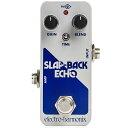 1970年代後半のレアな Electro-Harmonix Slap-Back Echo ペダルが、モダンなアップデートでリイシューされました。 1950年代に誕生した短いシングルディレイの象徴的なサウンド が、数多くのレコーデイングに深さとリズミックな効果を与え ました。オールアナログ仕様で新たにリイシューされたSlap-Back Echo は、このクラシックなサウンドをペダルボー ドフレンドリーなPicoサイズに収めました。 3段階のディレイタイムが選択できるTIMEスイッチと最大+20dB のブーストが可能なGAIN コントロールで、繊細なダブリング効果から強烈なバスルームエコーまで、BBD回路が持つ独特のサウンドを作り出すことが可能です。 Slap-Back Echoは、GAINとBLEND ブ、そして TIMEスイッチを搭載しています。GAINノブは、エコー回路に前段の入力信号をコントロールし、出力時の全体の音量を最大+20dBまでブーストすることができます。BLENDノブは、ドライ信号とエコー信号を100%ドライから100%エコーまでのミックス具合を調整します。TIMEスイッチは、ディレイタ イムを 45ms、65ms、100msの3種類から選択できます。JP9.6VDC-200アダプター付属。