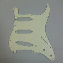 Montreux Selected Parts #8143 ストラトキャスター ピックガード 62USAタイプ ミントアイボリー3P