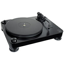 audio-technica(オーディオテクニカ) レコ−ドプレ−ヤ− AT-LP7JP [フォノイコライザー内蔵] ATLP7JP