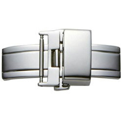 プッシュボタンが着脱をスムーズにし、傷みやすい小穴付近の痛みを軽減します。プッシュボタンが着脱をスムーズにし、傷みやすい小穴付近の痛みを軽減します。