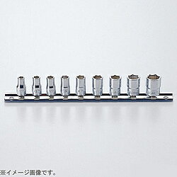 ●「Ko-ken」はソケットレンチの専門メーカーとして再良質の工具を常に追求し、ユーザーニーズに応えています。●接触部の角を傷めない面接触形状は、ボルト/ナットに接する開口部と、ハンドル類との接合部となる四角の差込角の両方に採用。●ボルト/ナットの角を傷めないのはもちろん、ソケットにかかる応力が分散されるため、耐荷重性もアップしています。●セット内容： ・RS2400A（3/16、7/32、1/4、9/32、5/16、11/32、3/8、7/16、1/2）■品番： RS2400A/9■重量（g）： 162「Ko-ken」はソケットレンチの専門メーカーとして再良質の工具を常に追求し、ユーザーニーズに応えています。