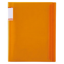 【不意な表紙の開きを防いでポケットの折れを防ぐ！フラップ付きクリヤブック】・バッグに入れて持ち歩く際に便利！荷物が挟まるのを防いでポケットの折れも防ぎます。・フラップはブックマークとしても活用できます。開きたいページにフラップを挟めば、ぺー...