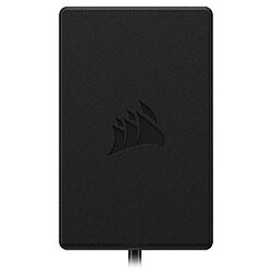 Internal 4-Port USB 2.0 Hubは、PC内部のUSBピンヘッダを増設するUSBハブです。■コンパクトな筐体はマグネットでケース内部の金属部分へ簡単に設置でき、ITXケースのような限られたスペースにも対応します。■水冷クーラーやRGBライティングなど、様々な機器の増設に最適です。仕様1［コネクタ］4×9ピン USB 2.0［帯域］最大480 Mbps［電源コネクタ］SATA［ケーブル長］450 mm［本体サイズ］50 x 85 x 16 mm( D x W x H )［本体重量］約77 gInternal 4-Port USB 2.0 Hubは、PC内部のUSBピンヘッダを増設するUSBハブです。コンパクトな筐体はマグネットでケース内部の金属部分へ簡単に設置でき、ITXケースのような限られたスペースにも対応します。水冷クーラーやRGBライティングなど、様々な機器の増設に最適です。