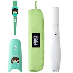 はっぴーなわたし、360度カワイイ。フルーツジッパーコラボ限定セット。■スペックプロ級！どこでも360度カワイイヘアコンパクトなのに、スペックはプロクオリティ。前髪や顔まわりはもちろん、後ろ髪にも使えるから、いつでも理想のヘアスタイルに。■いつでも使える！コードレス仕様持ち運びに便利なコードレスタイプ！ポーチに入るサイズだから、どこでも使えてライブや遠征用にもぴったり。■ちゅるん感UP！クレイツイオン?加工アイロンプレートに独自のクレイツイオン?を加工。髪滑りが良く、潤い感を閉じ込めながら、ちゅるんとなめらかでツヤのある美しい質感に整えます。■旅行先でもスタイルキープ！海外使用OKUSBでの充電が可能で、充電用USBケーブル（Type-C）付属。AC100-240V対応のUSB-ACアダプター使用で、海外でもカワイイヘアをキープ！※USB-ACアダプターは付属していません。本体サイズ（高さ×幅×奥行）41×217×34mm本体重量215gプレート加工クレイツイオン(R)加工イオン有最高温度171～180℃温度調節機能3段階電源方式充電式（コードレス）付属品シリコンキャップ、ヘアクリップ、ポーチ、TypeCコード約1m、バッテリー収納袋はっぴーなわたし、360度カワイイ。FRUITS ZIPPERコラボ限定セット。