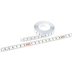 ■粘着テープ付フラットテープです。■カットが自由にできます。■数字を左から右に配置しています。■目盛数字はミリ単位数字を採用しています。【用途】・作業台、機械などへの取り付けに。・デスク、作業台、工作機械などの基準目盛用。【仕様】・全長（mm）： 2000・幅（mm）： 10・厚さ（mm）： 0.3・目盛ピッチ（mm）： 1・数字ピッチ（mm）： 10・目盛タイプ： 正目盛・粘着テープ有無： 有・目盛： 1mmピッチ・数字： 10mmピッチ・粘着テープ付フラットテープ【材質／仕上】・スチール粘着テープ付フラットテープです。