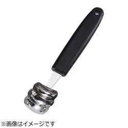 画像はイメージの場合があります。あらかじめご了承ください。TKGキッチンツールシリーズ「ボーラー」■俵型にくり抜ける　野菜や果物を俵型にくり抜くツールです。　このボーラーは幅35mm×奥行35mmでくり抜けます。※TKGキッチンツールシリーズでは複数サイズの丸型、オーバル（楕円型）、シャーク（ギザギザ付き）を用意しています。【TKGキッチンツールシリーズ】　野菜やフルーツ、肉、魚介類などの「切る」「削る」「剥ぐ」「くり抜く」といった作業に便利なアイテムです。一体形成で柄の間に隙間がなく、汚れが溜まらず衛生的です。食洗機にも対応しています。TKGキッチンツールシリーズ「ボーラー」