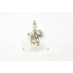 ■パターン調節機能付です。■離型剤・防錆剤などの低い粘度の液体塗布用■ピストン作動と霧化エア回路を分離し、個別に制御できます。【用途】・離型剤・防錆剤などの低い粘度の液体塗布用。【仕様】・ノズル径（mm）： 1・取付口（エア・液体）： G1/8・液体噴出量（ml/min）： 0～250・パターン開き（mm）： 250・エアホース2本使用・離型剤・塗型剤・防錆油パターン調節機能付です。