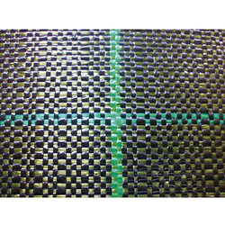 ■高い遮光性により雑草の繁殖を防ぎ、日陰防止で発電効率を維持し、除草剤不要で環境を保護します。■高密度な強力織物なので耐候性に優れています。■滑りにくい素材を使用することにより、安全な作業環境を実現できます。【用途】・農業用のビニールハウス内全面への下敷防草として。【仕様】・色： グリーン・幅（m）： 1.0・厚さ（mm）： 約0.3～0.4・長さ（m）： 100直径（mm）： 230・厚み： 約0.3～0.4mm・耐久年数： 約5年～7年高い遮光性により雑草の繁殖を防ぎ、日陰防止で発電効率を維持し、除草剤不要で環境を保護します。