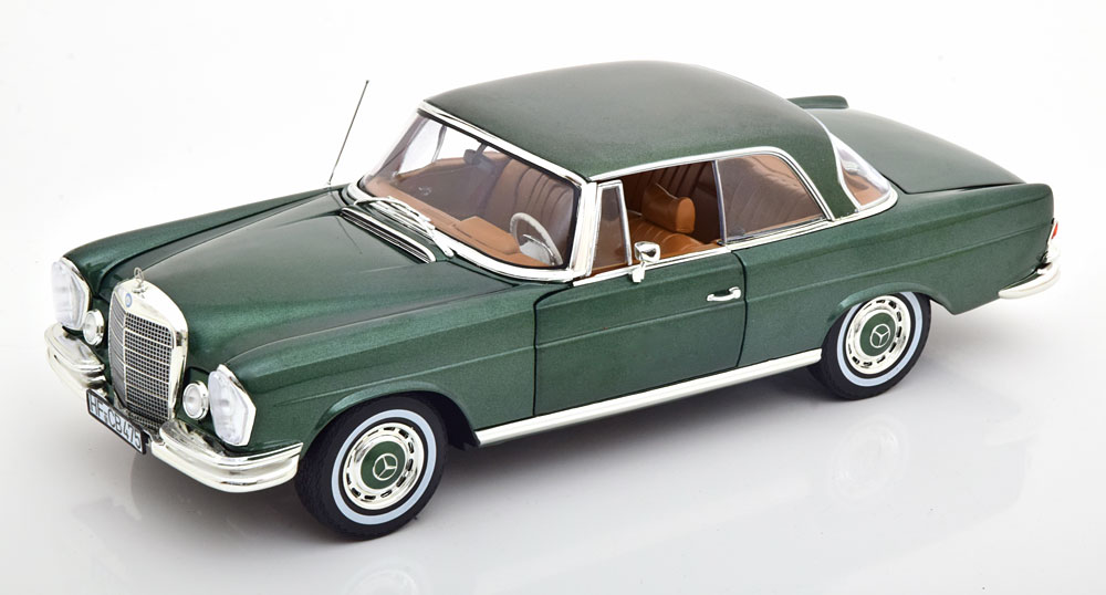 Norev 1/18 ミニカー ダイキャストモデル 1969年モデル メルセデスベンツ MERCEDES BENZ - S-CLASS 250SE COUPE (W111) 1969 グリーンメタリック