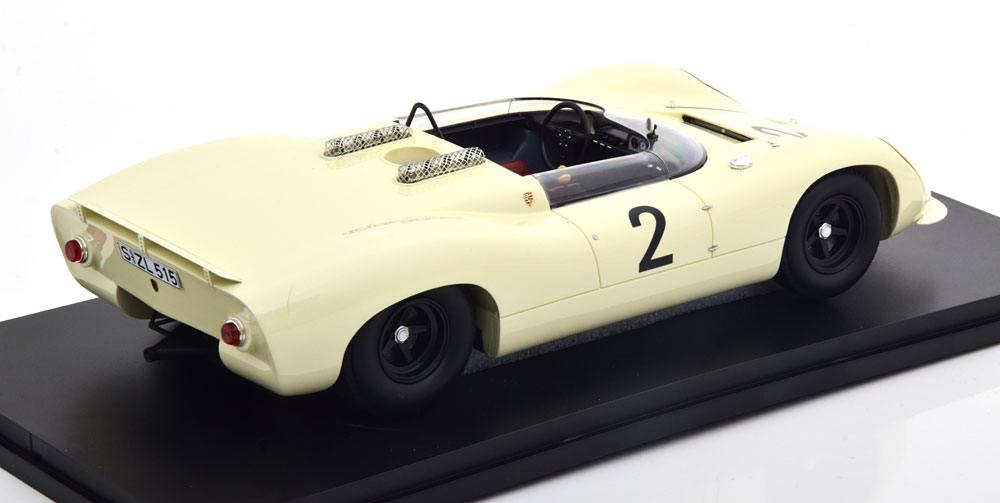 ディー・ティー・ダブリューのMatrix 1/18 ミニカー レジン プロポーションモデル 1967年モデル ポルシェ 910-8 ベルクスパイダー PORSCHE - 910-8 BERGSPIDER 1967｜アングル2