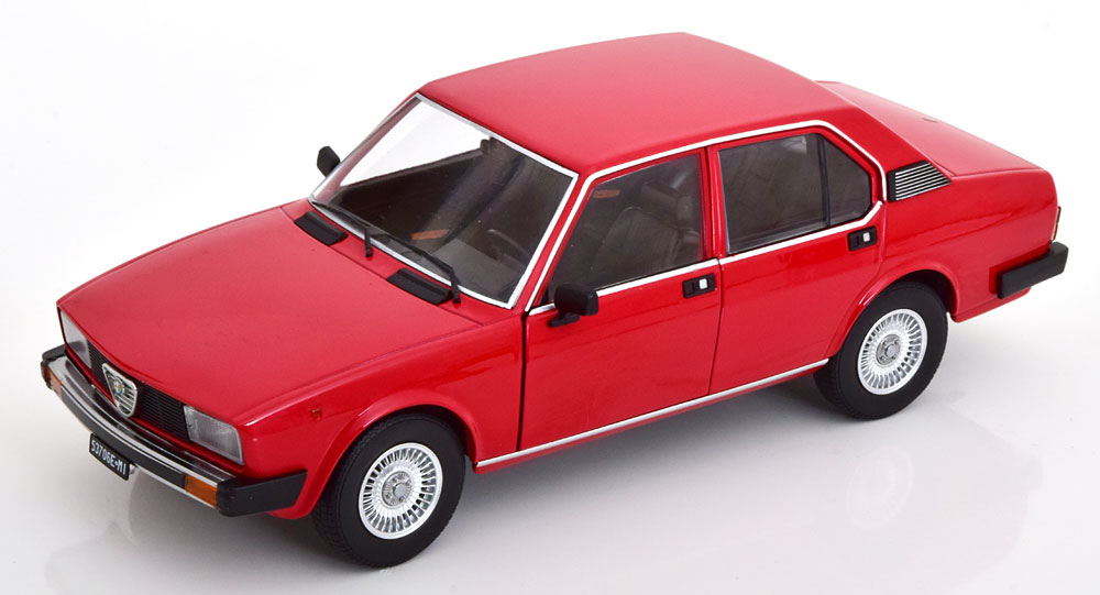 Mitica 1/18 ミニカー ダイキャストモデル 1/18 ミニカー ダイキャストモデル 1978年モデル アルファロメオ ALFA ROMEO - ALFETTA BERLINA 2000L 1978 - CERCHI MILLERIGHE WHEELS - ROSSO ALFA (Color Code 501) レッド