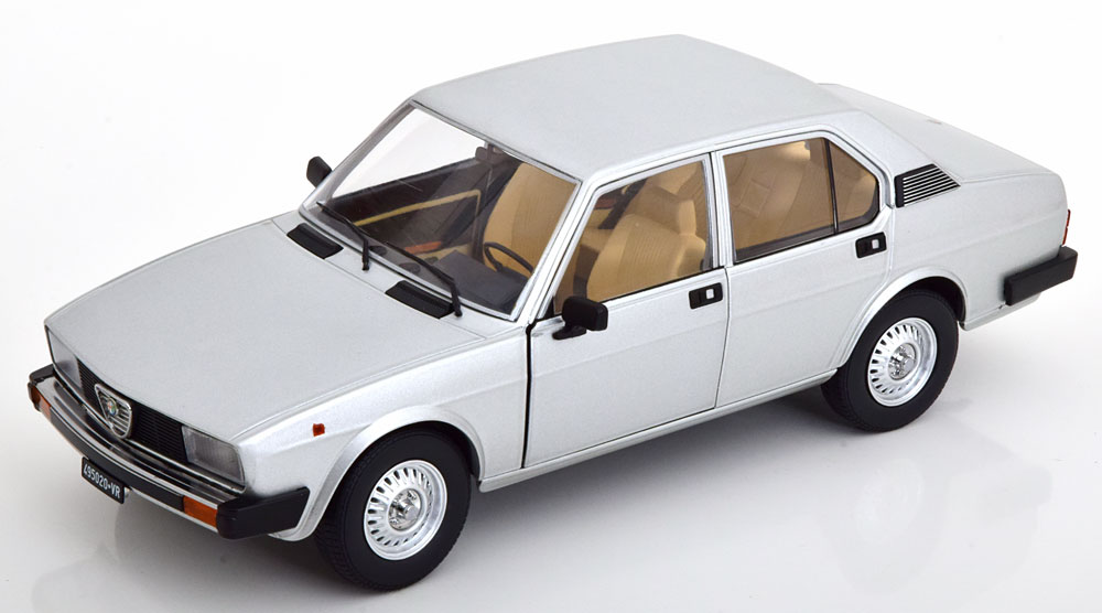 Mitica 1/18 ߥ˥ 㥹ȥǥ 1/18 ߥ˥ 㥹ȥǥ 1978ǯǥ եᥪ Alfa Romeo ALFETTA BERLINA 2000L 1978 - SILVER (Color Code 749) С