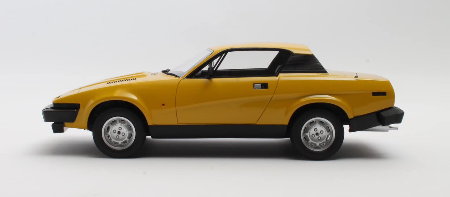 Cult Model カルトモデル 1/18 ミニカー レジン プロポーションモデル 1979年モデル トライアンフ TRIUMPH - TR7 COUPE 1979 イエロー 2