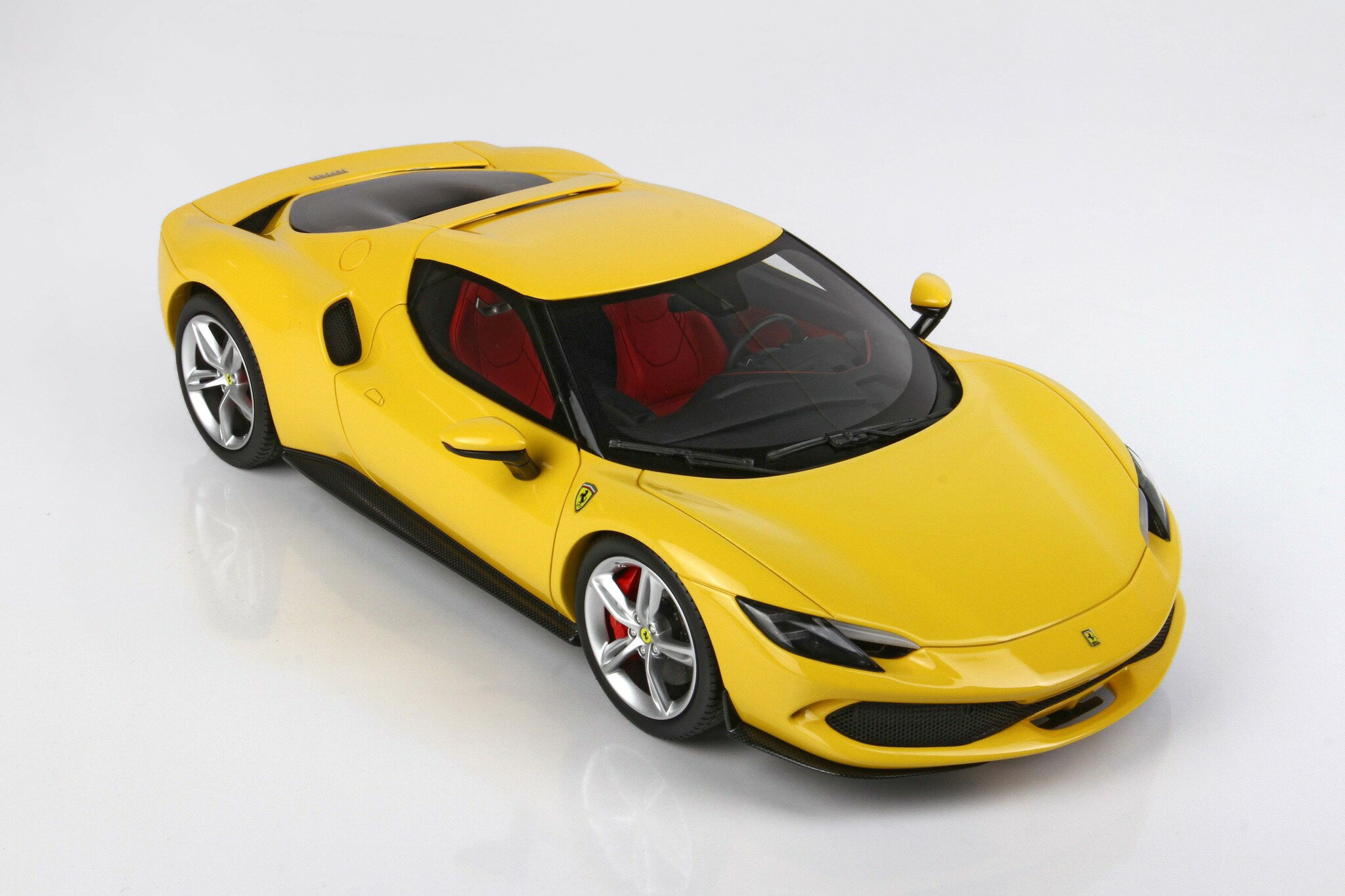 Rakuten - BBR 1/18 ミニカー レジン プロポーションモデル 2022年モデル フェラーリ FERRARI - 296 GTB HYBRID 830HP V6 2022 Giallo Modena イエロー