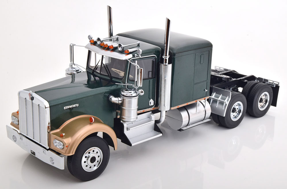 Road Kings 1/18 ミニカー ダイキャストモデル 1989年モデル ケンワース KENWORTH - W900 TRACTOR TRUCK 3-ASSI 1989 グリーン