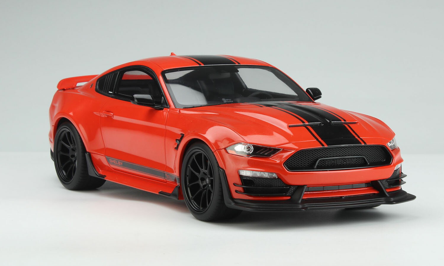 GT Spirit 1/18 ミニカー レジン プロポーションモデル 2021年モデル シェルビー Shelby Super Snake Coupe Orange オレンジ