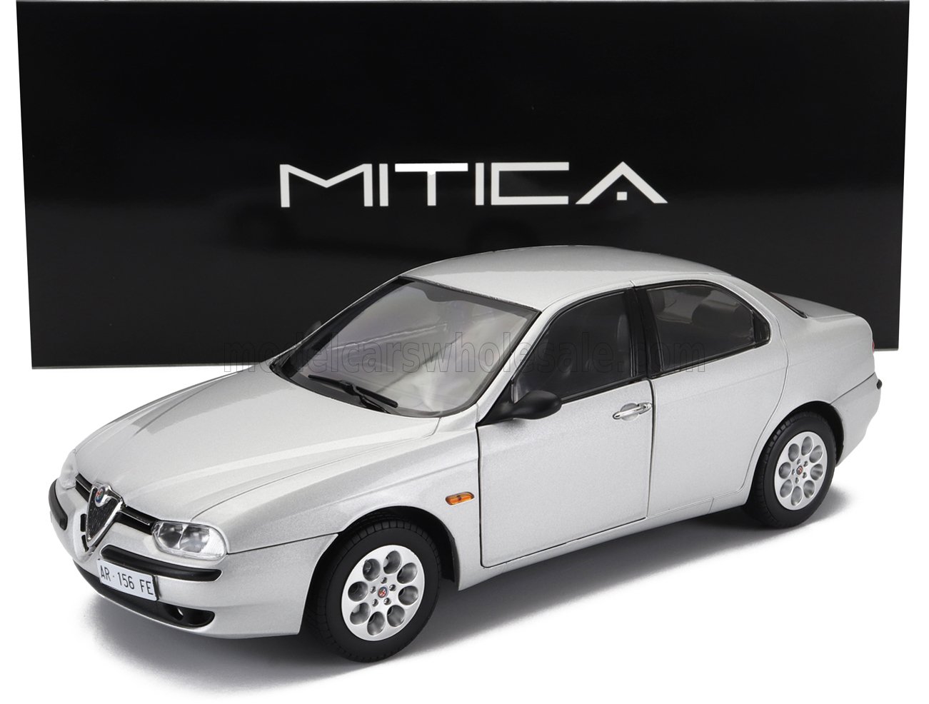 Mitica 1/18 ミニカー ダイキャストモデル 1997年モデル アルファロメオ ALFA ROMEO 156 2.0 TWIN SPARK 1997 BLACK INTERIOR - SILVER 612 シルバー