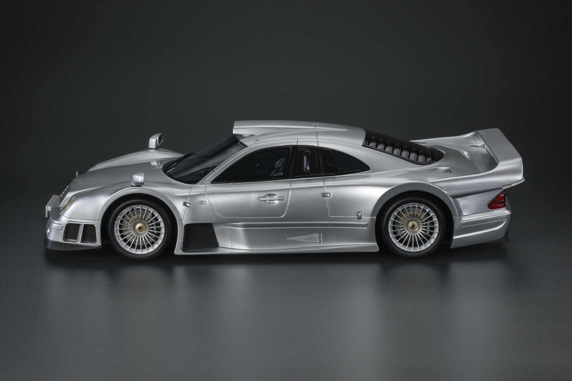 Topmarques トップマルケス 1/12 スケール レジン プロポーションモデル 1998年モデル メルセデスベンツ MERCEDES BENZ - CLK-GTR AMG COUPE 1998