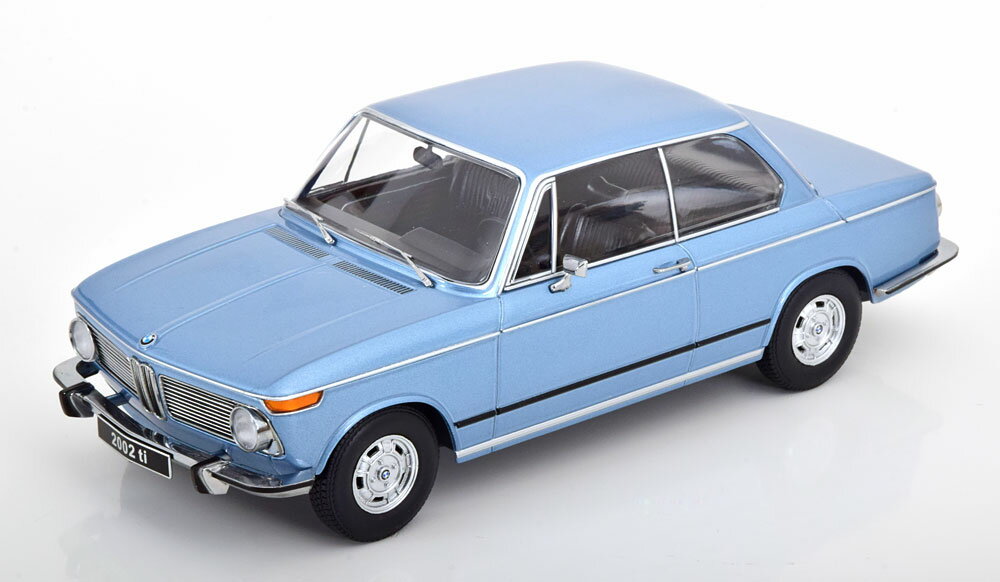 KK Scale 1/18 ミニカー ダイキャストモデル 1971年モデル BMW 2002ti 1-SERIES 1971 ライトブルー