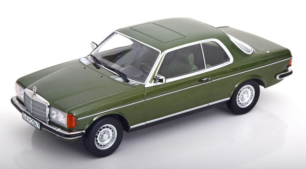 Norev 1/18 ミニカー ダイキャストモデル 1980年モデル メルセデスベンツ MERCEDES BENZ - E-CLASS 280CE (C123) COUPE 1980 グリーン