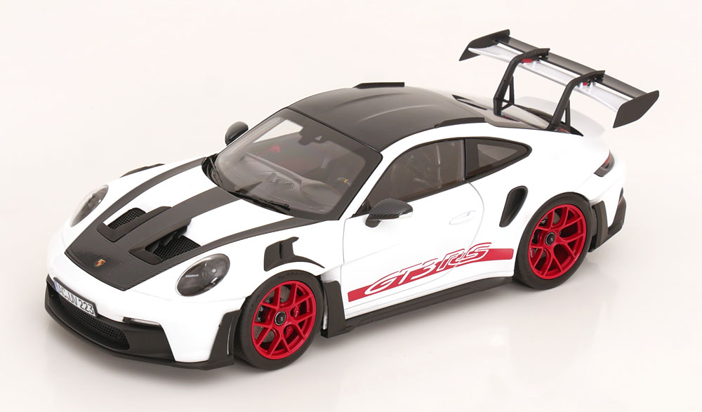 楽天市場】レッド ポルシェ ミニカー 1／18の通販