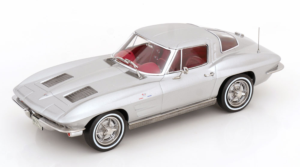 Rakuten - Norev ノレヴ 1/18 ミニカー ダイキャストモデル 1963年モデル シボレー Chevrolet Corvette Sting Ray sebring silver シルバーメタリック