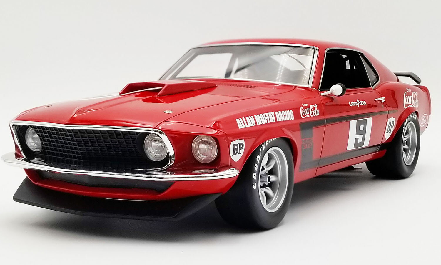 ACME 1/12 ミニカー レジン・プロポーションモデル 1969年TRANS-AM RACE フォード 1969 Ford Trans Am Mustang Boss 302 1969 - Allan Moffat No.9