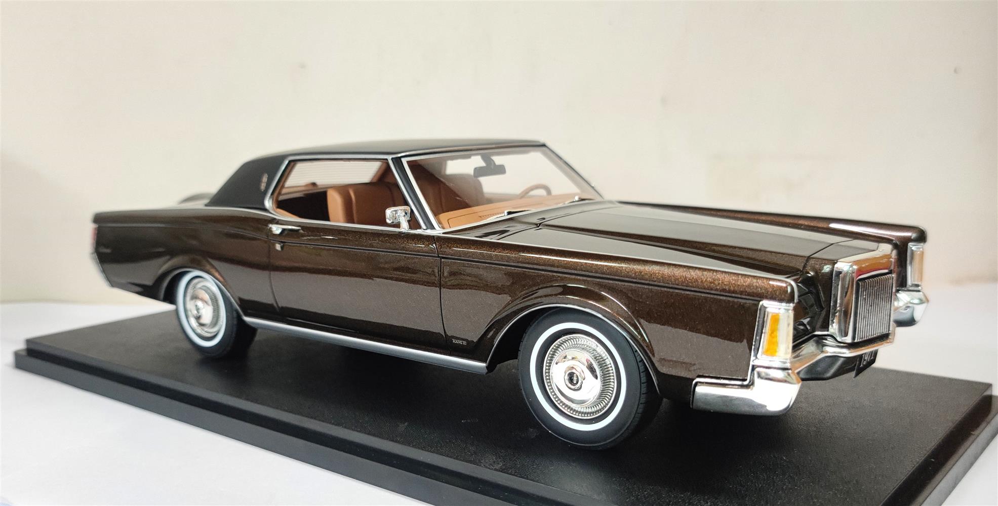 Cult Models カルトモデル 1/18 ミニカー レジン プロポーションモデル 1971年モデル リンカーン LINCOLN - CONTINENTAL MKIII 1971 ブラウンメタリック・ブラック（楽天・ディー・ティー・ダブリュー）